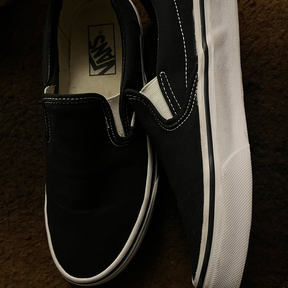 Black slip on vans - Picture 4 of 4